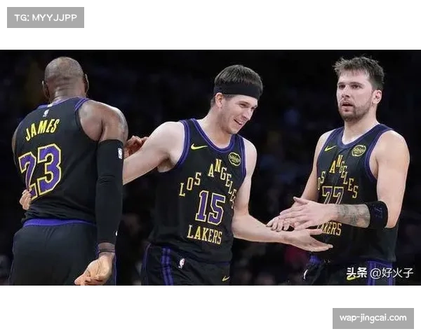 湖人背靠背战热火 东契奇里夫斯状态低迷成半场落后主因